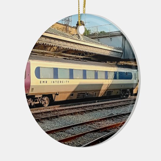 Trein van Beige en Maroon Keramisch Ornament (Links)