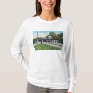Treinaankomst bij Boyes Hot Springs T-shirt