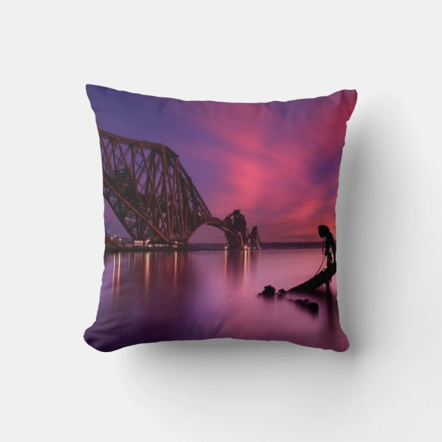 Treinbrug over de voorgrond op zonsondergang | Sch Kussen (Voorkant)