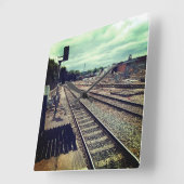 Treinen op het depot vierkante klok (Hoek)