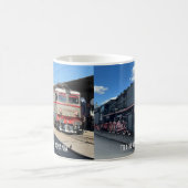 Treinen van Roemenië. Diesel & Stoomtrein op een Koffiemok (Center)