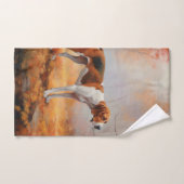 Treining Walker Coonhound in Herfstbladeren Herfst Bad Handdoek (Handdoek)