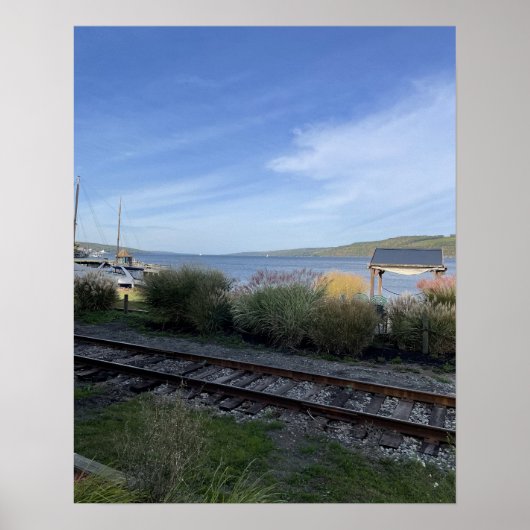 Treinsporen door Lake Poster (Voorkant)