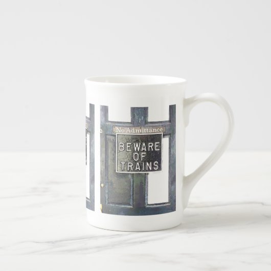 TREINSTATION PORSELEIN KOP (Rechts)