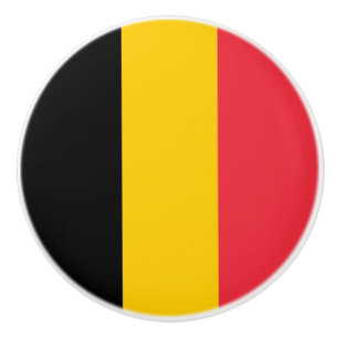 Trek van de keramische knop met vlag van België