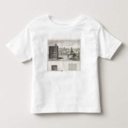 Trekhulpmiddelen: een houten camera obscura en een kinder shirts (Voorkant)