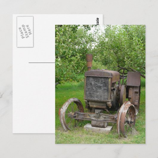  trekker in Apple Orchard Briefkaart (Voorkant / Achterkant)