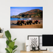 Trekkers in de winterzon poster (Thuiskantoor)