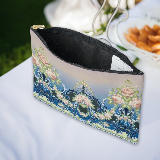 Trellis Midnight Blue Roze Wit Boeketten Rozen Etui