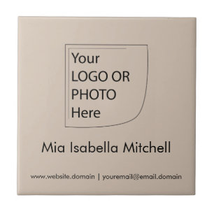 Trend Color Soft Taupe Logo - Keramische Tegel Tegeltje