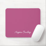 Trend Kleur Roze Paarse Berry Naam Mousepad Muismat<br><div class="desc">Mousepad in effen roze paarse bessen kleur. Moderne en stijlvolle Mousepad met een aanpasbare naam in een schattig handgeschreven lettertype. Het eenvoudige en schone ontwerp in een effen kleur biedt een tijdloze en klassieke aantrekkingskracht. Ontdek onze trendy kleuren voor meer producten in dezelfde kleur of ontdek andere stijlvolle tinten die...</div>