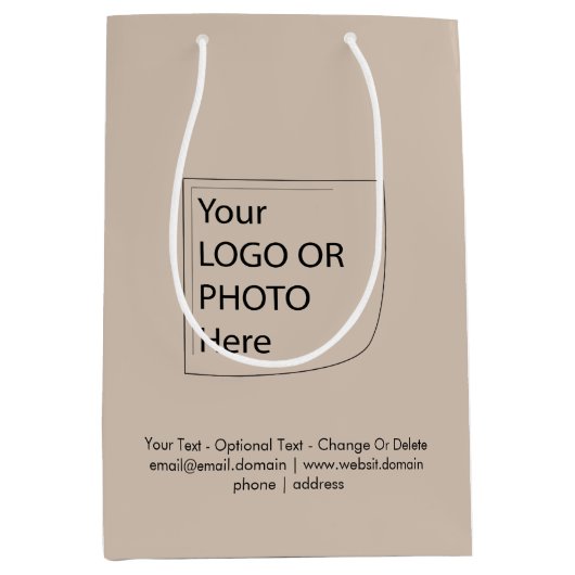 Trend Kleur - Soft Taupe Midden Logo Cadeautas (Voorkant)