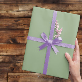 Trendkleur zacht groenachtig grijs cadeaupapier