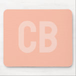 Trendkleur Zachte Perzik Monogram Mousepad Muismat<br><div class="desc">Introductie van de trendy lentekleur: Soft Peach. Modern en stijlvol Mousepad met aanpasbaar monogram van twee letters in een minimalistisch lettertype. Het eenvoudige en schone ontwerp in een effen kleur biedt een tijdloze en klassieke uitstraling. Ontdek onze lente trendkleuren voor meer producten in dezelfde kleur of ontdek andere stijlvolle tinten...</div>