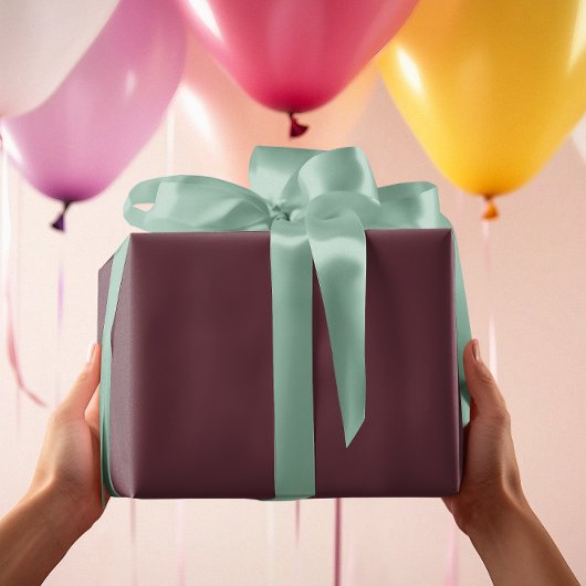 Trendkleuren - Donkerrode wijnkleur - Solid Roll Cadeaupapier