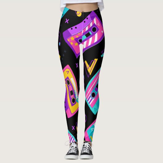 Trendy 80s Cassette Pattern Leggings (Voorkant)