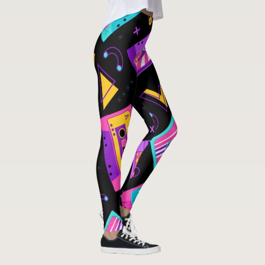 Trendy 80s Cassette Pattern Leggings (Rechts)