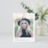 Trendy Afstudeerder kondiging/uitnodiging Golden F Briefkaart (Staand voorkant)