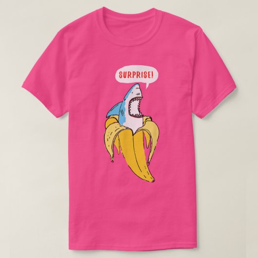 Trendy Banana Shark Surprise Humor T-shirt (Design voorkant)