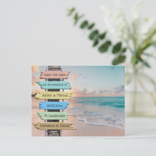 Trendy Beach Sign Weddenschap Save the Date Aankondigingskaart (Staand voorkant)