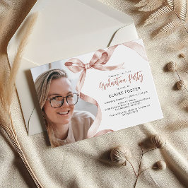 Trendy Beige Strik Foto Afstudeer Uitnodiging