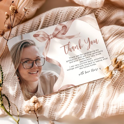 Trendy Beige Strik Foto Afstuderen Bedankkaart