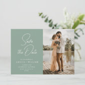 trendy belettering bruiloft salie groen Save the D Save The Date (Staand voorkant)