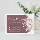 Trendy Berry Blush Ivory Boho Arch Wedding RSVP Kaartje (Staand voorkant)