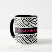 Trendy Black and White Tiger Stripes Pink Name Mok (Voorkant links)