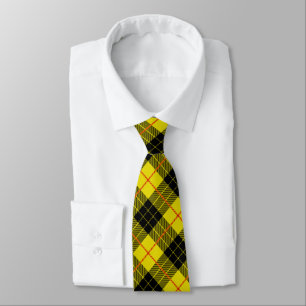 Trendy black and yellow tartan plaid stropdas