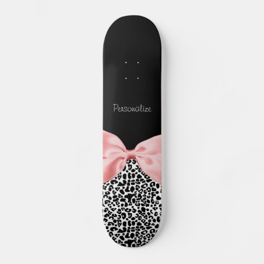 Trendy Black en White Leopard Print Pink Persoonlijk Skateboard (Voorkant)