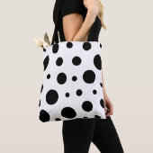 Trendy Black Polka Dot Pattern Tote Bag (Dichtbij)