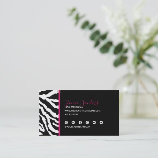 Trendy Black & Roze zebra Print QR CODE Visitekaartje (Staand voorkant)