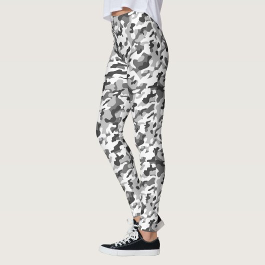 Trendy Black, White & Grey Camo Print Sports Leggings (Links)