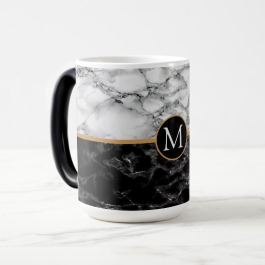 Trendy Black & White Marble Stone - Voeg uw brief  Magische Mok (Voorkant links)