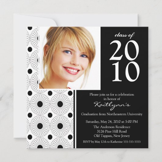 Trendy Black & White Photo Afstuderen Invitation Kaart (Voorkant)