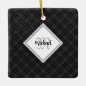 Trendy Black white tartan Personaliseer Monogram Keramisch Ornament (Voorkant)