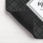 Trendy Black white tartan Personaliseer Monogram Muismat (Hoek)