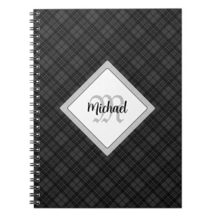Trendy Black white tartan Personaliseer Monogram Notitieboek
