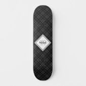 Trendy Black white tartan Personaliseer Monogram Persoonlijk Skateboard (Voorkant)
