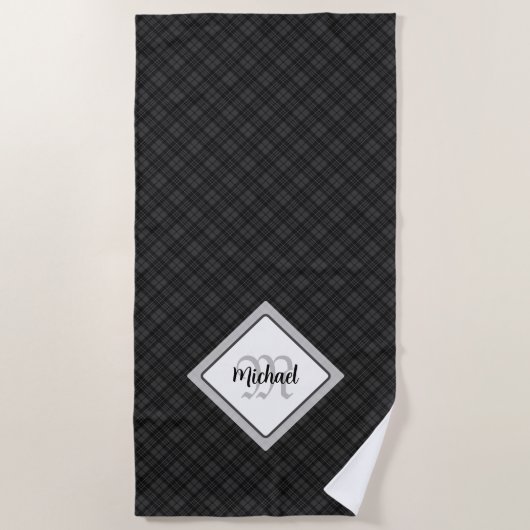 Trendy Black white tartan Personaliseer Monogram Strandlaken (Voorkant)