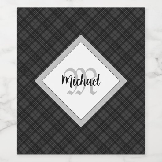 Trendy Black white tartan Personaliseer Monogram Wijn Etiket (Enkel label)