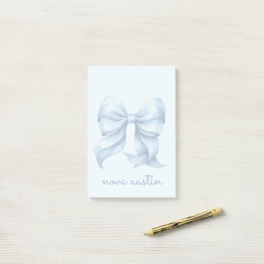 Trendy blauwe boog gepersonaliseerd met naam monog post-it® notes (Op bureau)