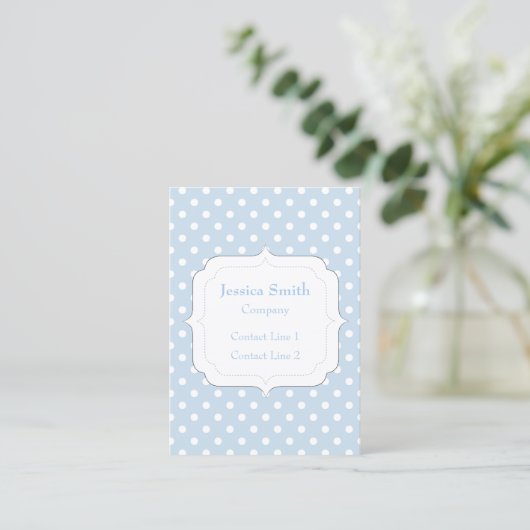 Trendy blauwe en witte polka stip monogram visitekaartje (Staand voorkant)