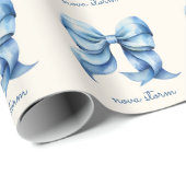 Trendy Blauwe Strik Met Naam Monogram Personalized Cadeaupapier (Rol Hoek)