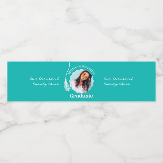 Trendy Blauwgroen Afstuderen Foto Waterfles Etiket (Enkel label)
