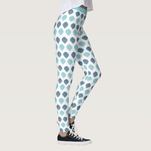 Trendy Blue Seashells Ocean Beach Theme Yoga Leggings (Rechts)
