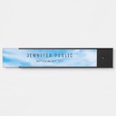 Trendy Blue Sky Clouds Modern Simple Elegant Deurbordje (Voorkant)