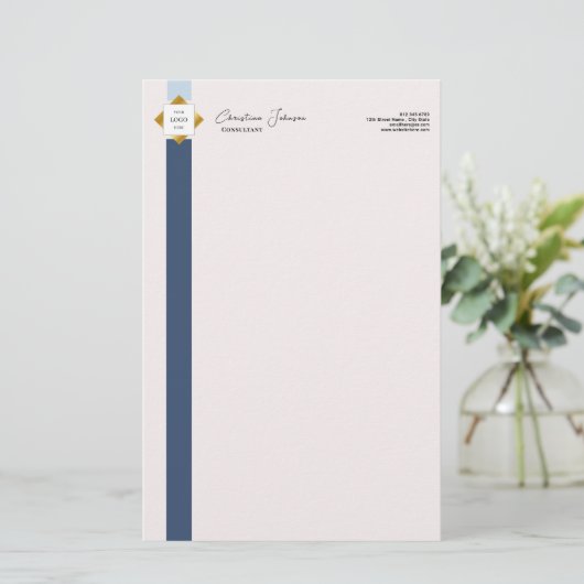 Trendy Blue Stripes Gold Logo Briefpapier (Staand voorkant)