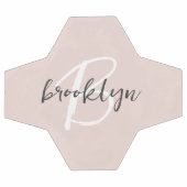Trendy Blush Roze Grijs Script Monogram Naam Voetbal (Enkel)